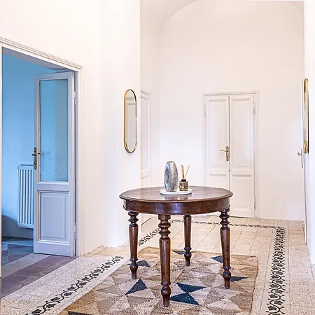 Domus - B&brother's Rome Apartment